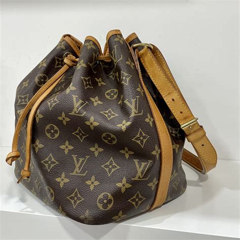 borse invendute louis vuitton|Louis Vuitton borse secchiello.